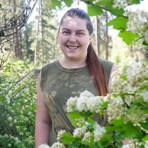 Meet your Posher, Anna